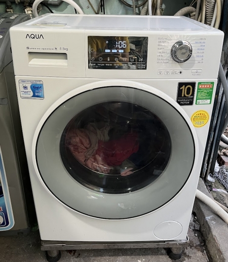 Máy giặt Aqua Inverter 8.5 kg AQD-D850E W  mới 95%