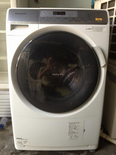 Máy giặt Panasonic inverter NA-VD100L giặt 6kg sấy khô 3 kg mới 95%